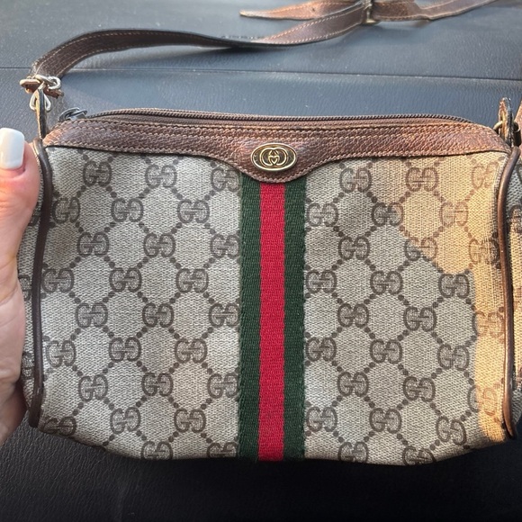 Gucci crossbody bag - Picture 1 of 4